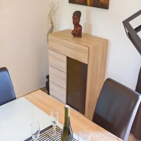 Apartamento Kostijal