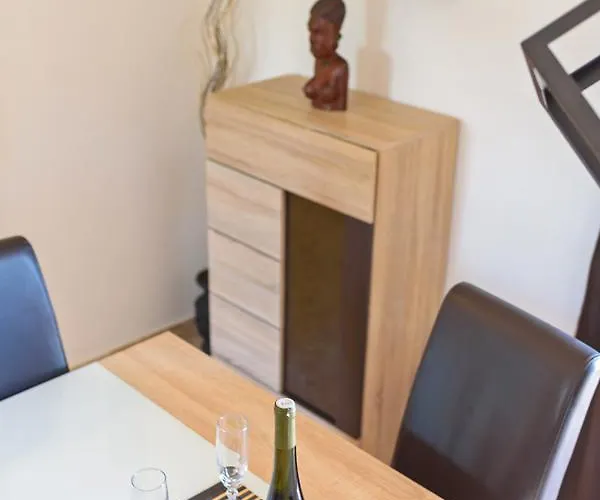 Apartamento Kostijal