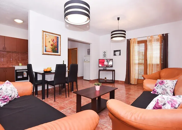 Apartamento Kostijal
